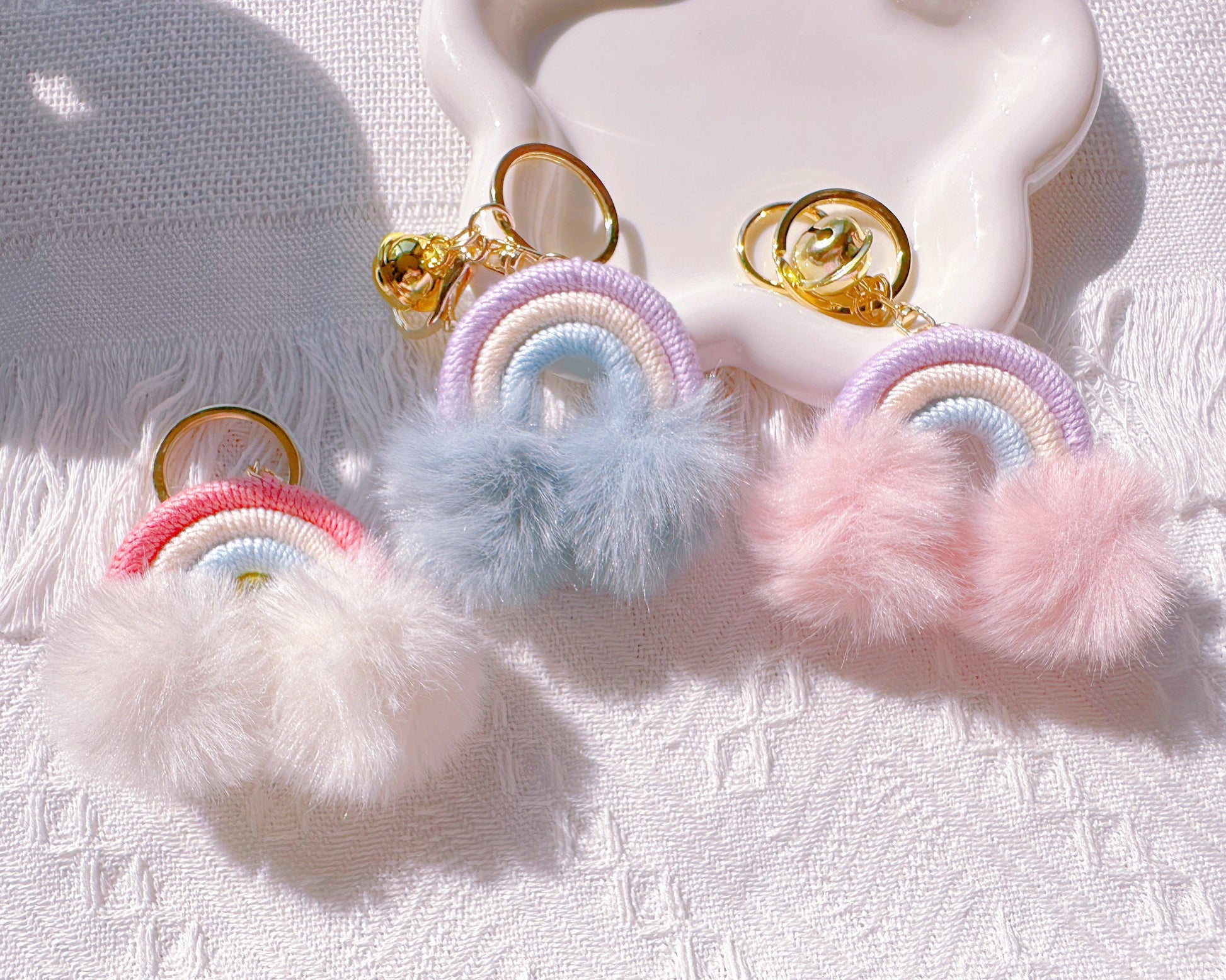 PomPom Rainbow Keychain – Fluffy Bag Charm | I'M GIFT - I‘M GIFT