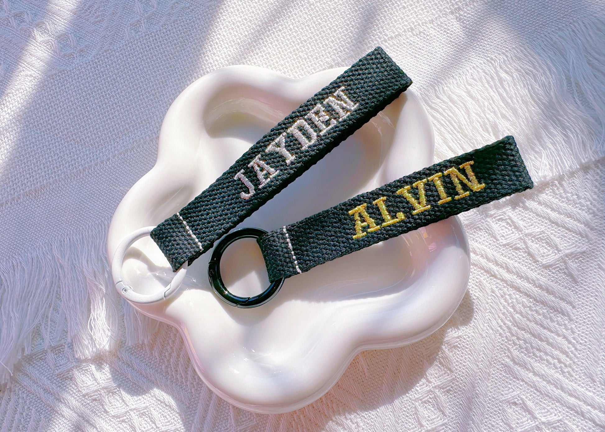 Gold & Silver Embroidered Name Tag | Custom Luggage & Keychain Tag - I‘M GIFT